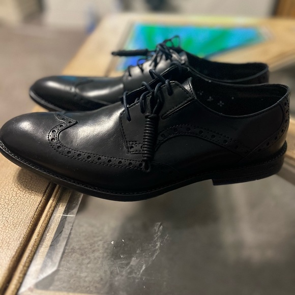 NWOB Clarks Wingtip Full Brogue Black Leather Oxford Men Shoes 11.5M - Picture 5 of 15